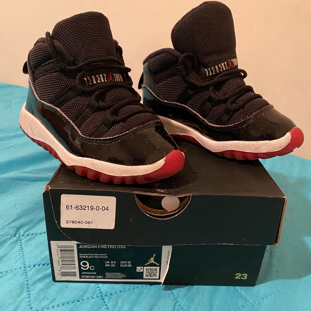 Toddler boys Jordan Retro 11